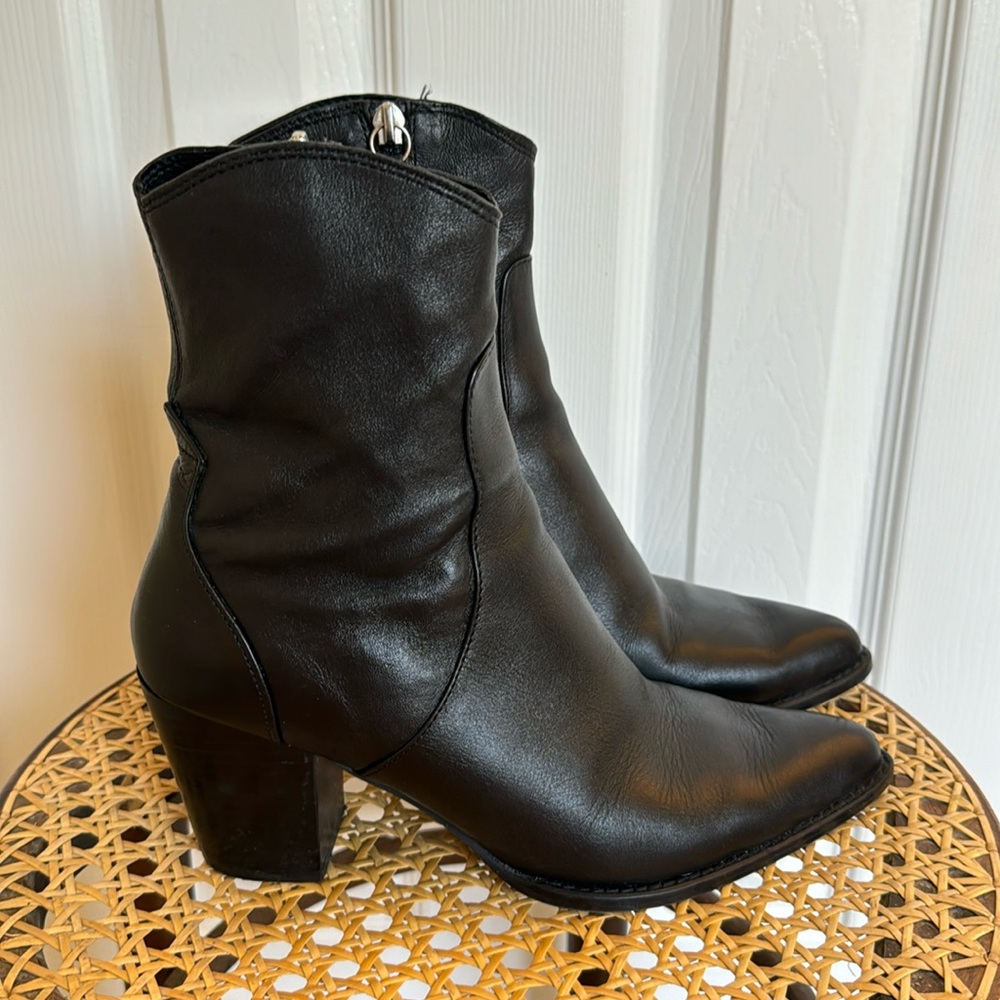 Western style leather sock boot - Zara